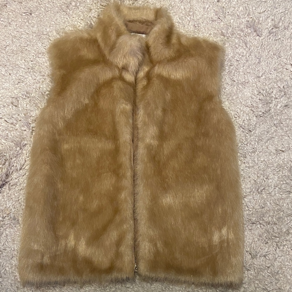 Women's Tan Faux Fur Vest